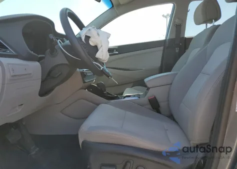 2017 Hyundai Tucson Limited из США, поврежденный, VIN KM8J33A43HU374181